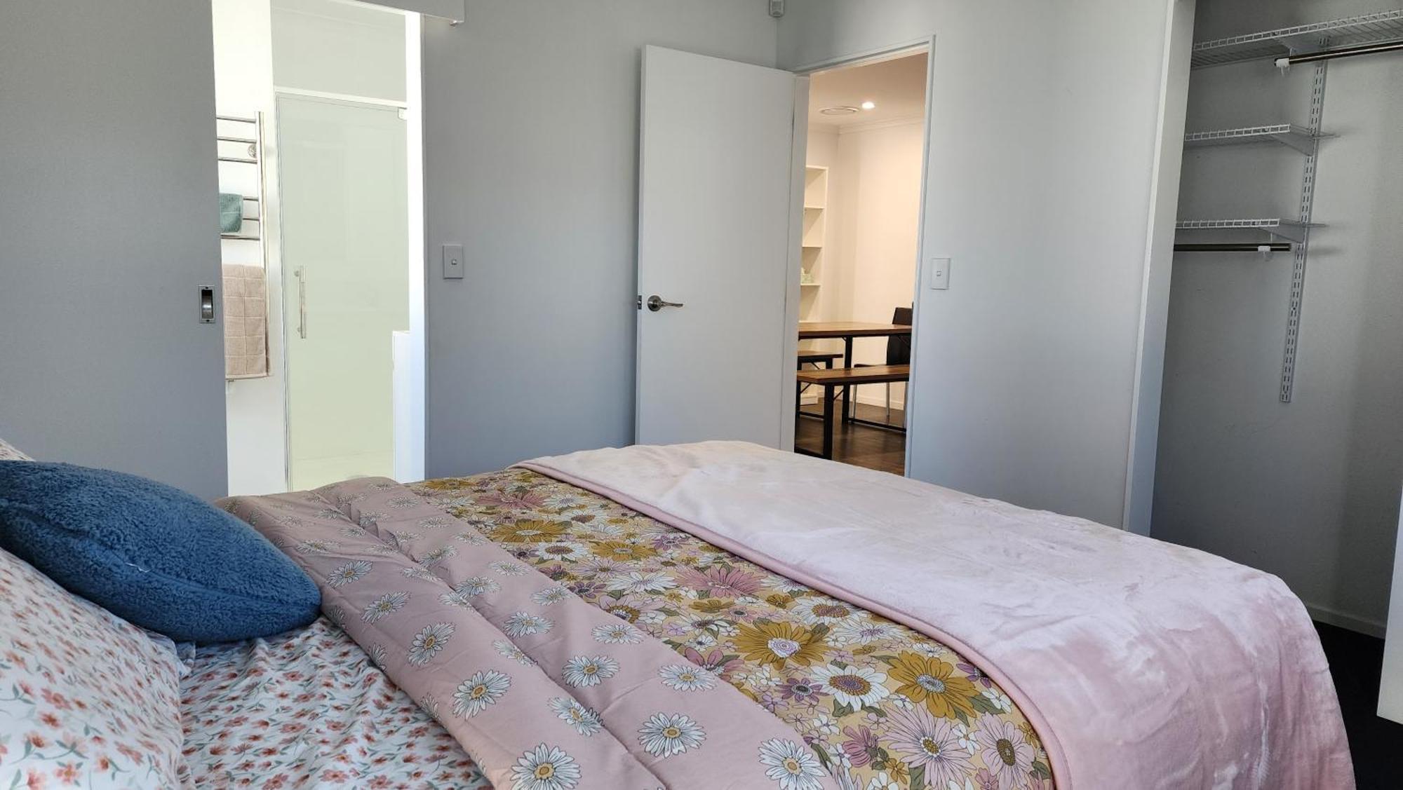 Oaktree Entire Holiday Home, Sleeps 8 To12 روتوروا المظهر الخارجي الصورة
